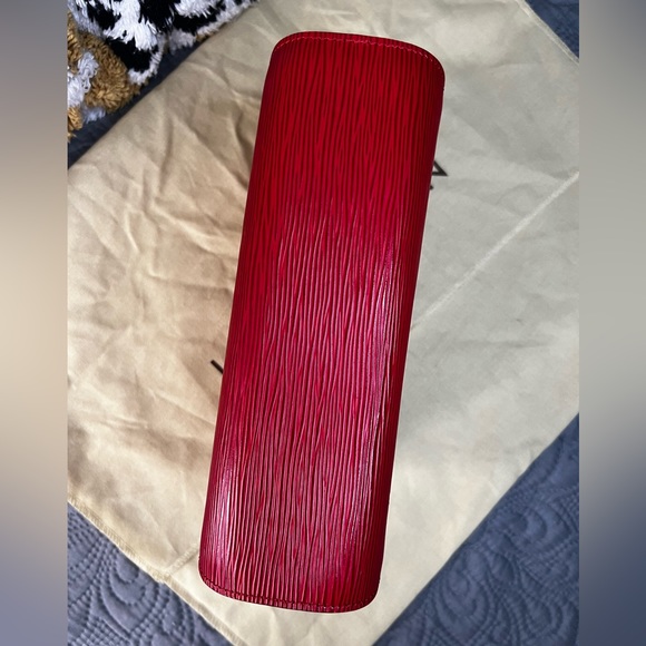 Louis Vuitton Dauphine in Red Epi❤️LIKE NEW - Picture 11 of 16